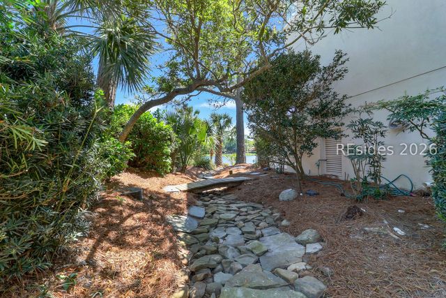 16 Full Sweep, Hilton Head Island, SC 29928