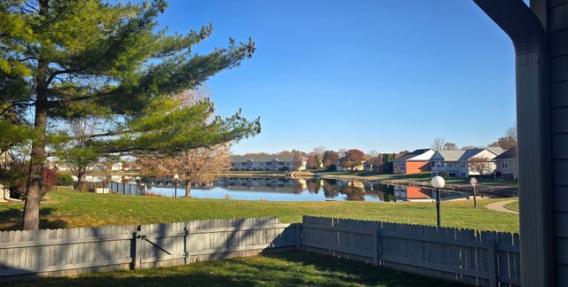 306 N Beringer Circle, Urbana, IL 61802