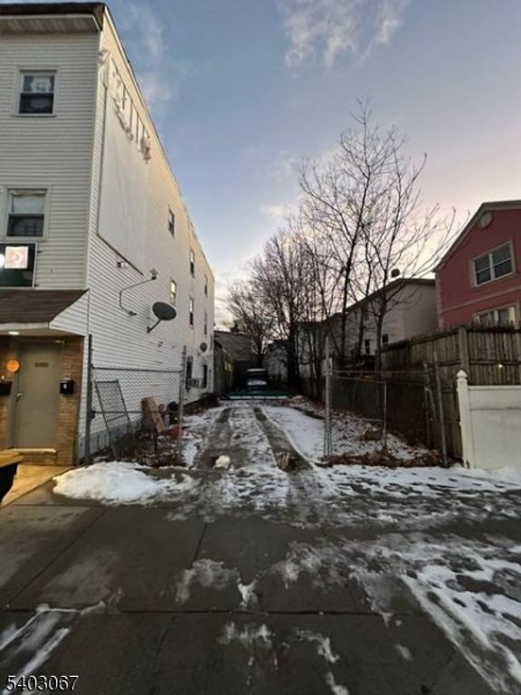 510 SO Orange Ave, Newark City, NJ 07103 — photo 4