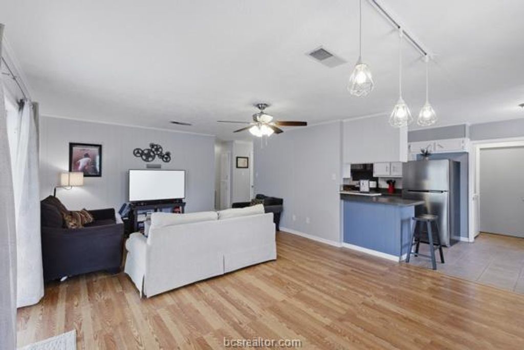 3518 Greenridge Circle, Bryan, TX 77802 — photo 4