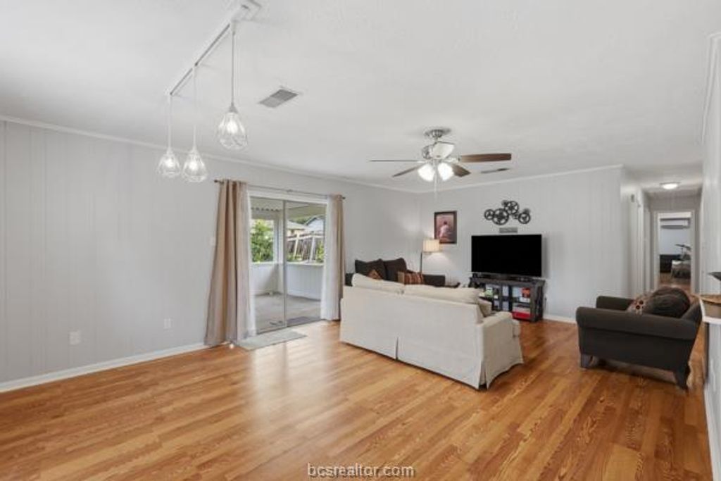 3518 Greenridge Circle, Bryan, TX 77802 — photo 5