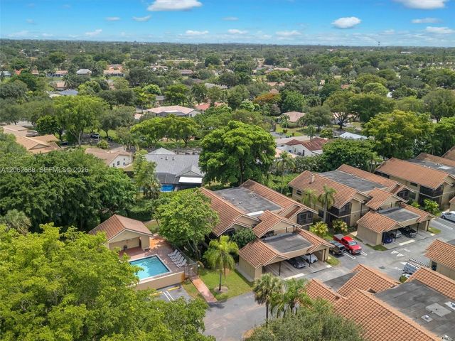 8407 Shadow Court 3-10, Coral Springs, FL 33071
