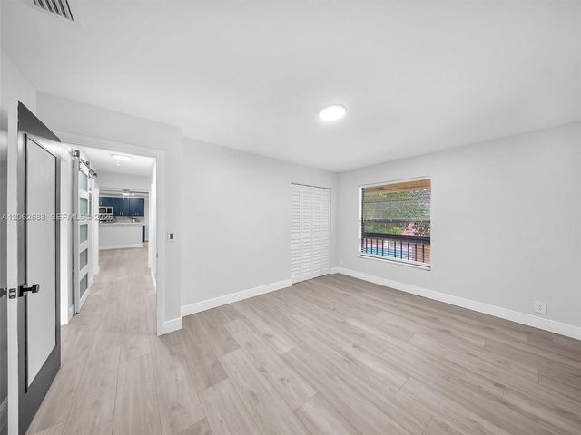 8407 Shadow Court 3-10, Coral Springs, FL 33071
