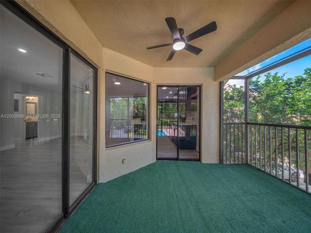 8407 Shadow Court 3-10, Coral Springs, FL 33071