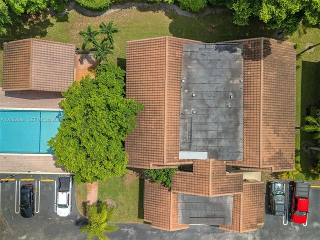 8407 Shadow Court 3-10, Coral Springs, FL 33071