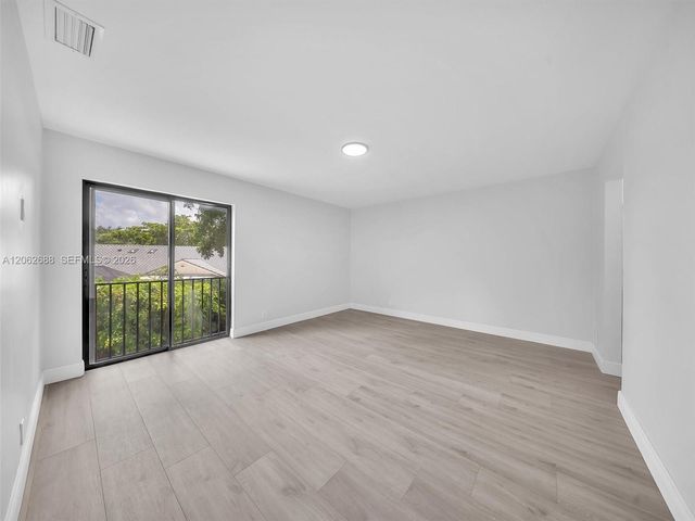 8407 Shadow Court 3-10, Coral Springs, FL 33071