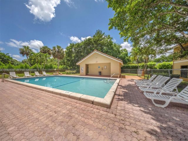 8407 Shadow Court 3-10, Coral Springs, FL 33071