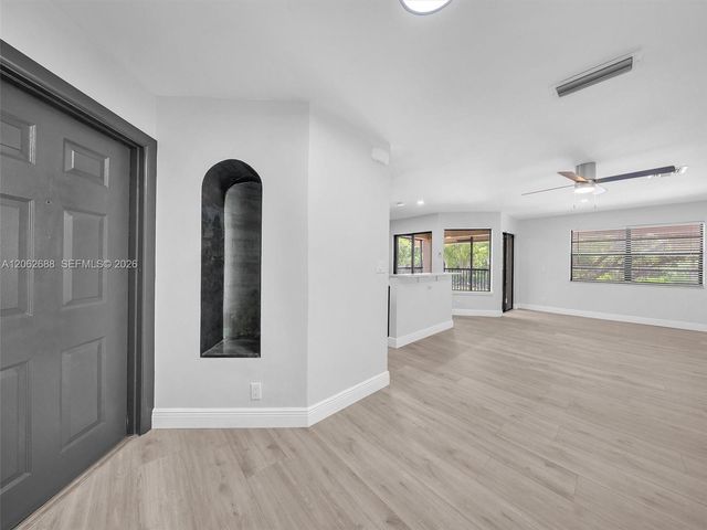 8407 Shadow Court 3-10, Coral Springs, FL 33071