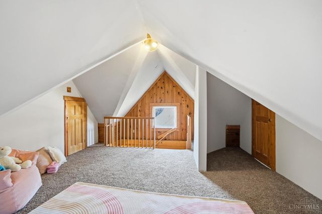 3244 Glenmore Avenue, Cincinnati, OH 45211