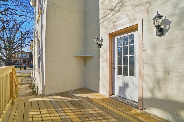 3244 Glenmore Avenue, Cincinnati, OH 45211