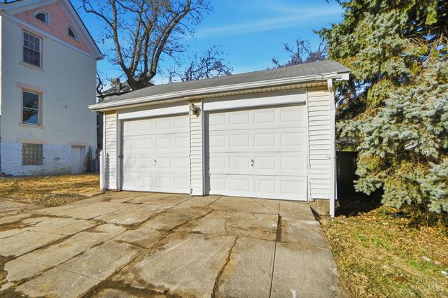 3244 Glenmore Avenue, Cincinnati, OH 45211