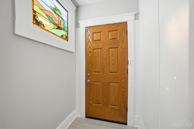 3244 Glenmore Avenue, Cincinnati, OH 45211