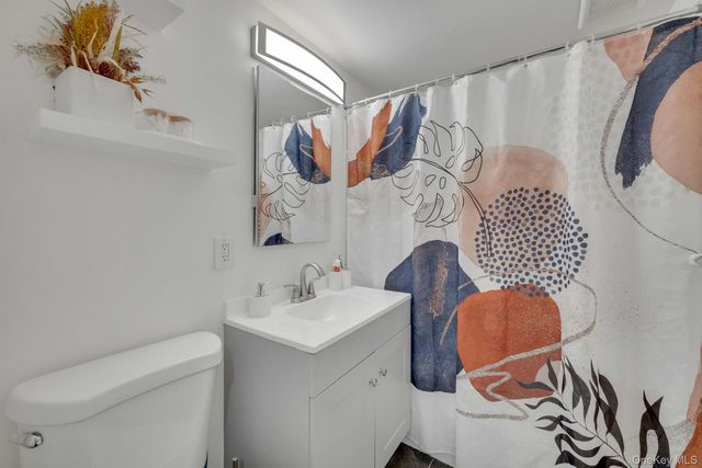 23 Water Grant Street 4I, Yonkers, NY 10701