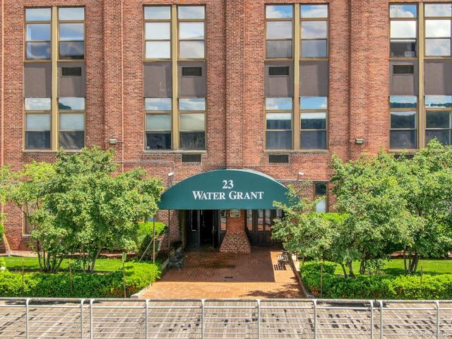 23 Water Grant Street 4I, Yonkers, NY 10701