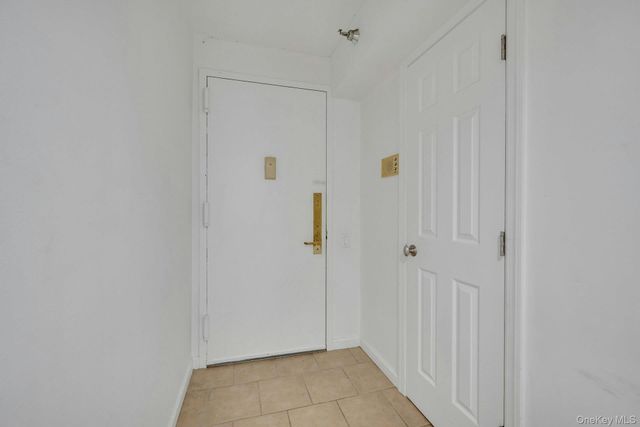 23 Water Grant Street 4I, Yonkers, NY 10701
