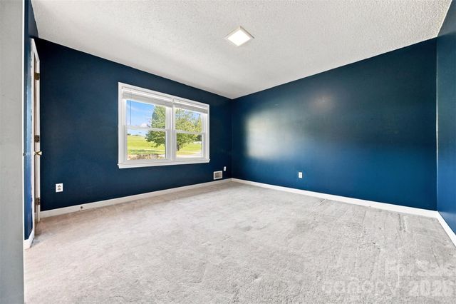 2796 Lakeview Drive, Lenoir, NC 28645