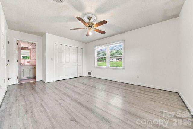 2796 Lakeview Drive, Lenoir, NC 28645