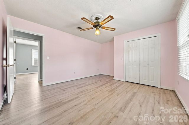 2796 Lakeview Drive, Lenoir, NC 28645