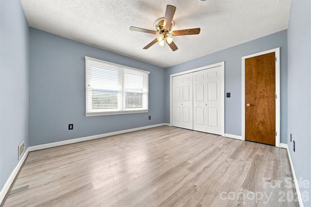 2796 Lakeview Drive, Lenoir, NC 28645