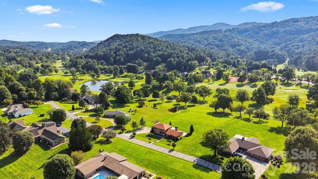 2796 Lakeview Drive, Lenoir, NC 28645