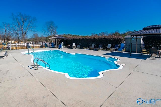 1727 Convict Camp Road, Guntersville, AL 35976