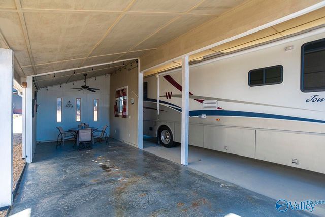 1727 Convict Camp Road, Guntersville, AL 35976