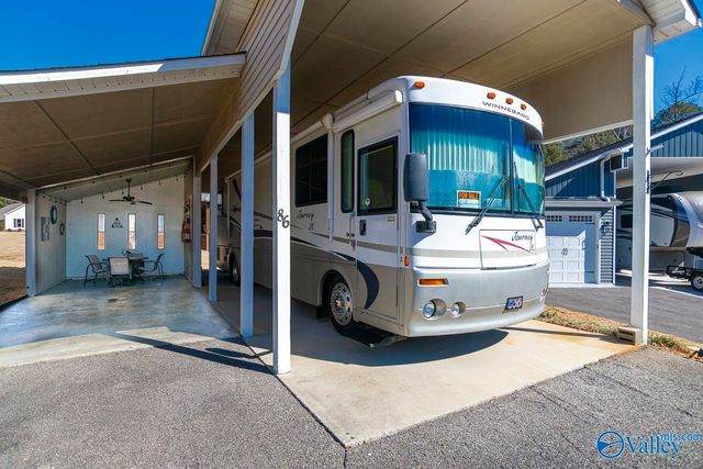 1727 Convict Camp Road, Guntersville, AL 35976