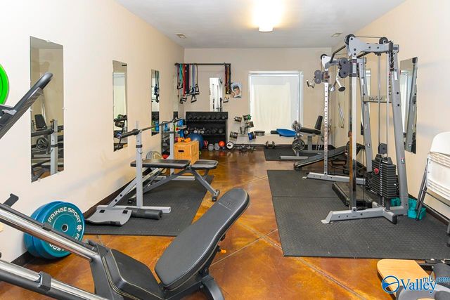 1727 Convict Camp Road, Guntersville, AL 35976