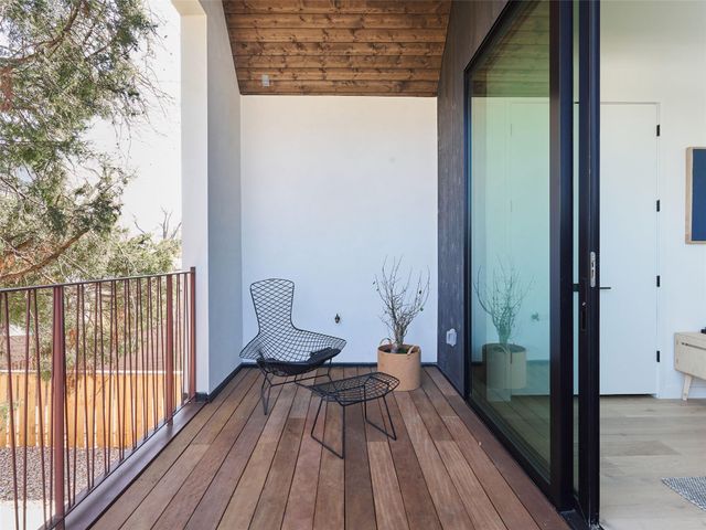 1000 Gullett ST 2, Austin, TX 78702