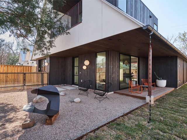 1000 Gullett ST 2, Austin, TX 78702