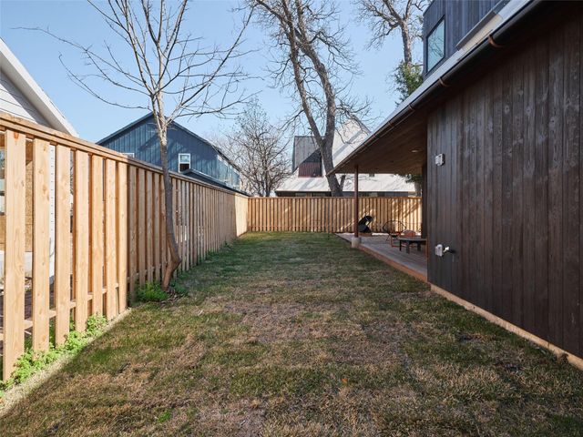 1000 Gullett ST 2, Austin, TX 78702