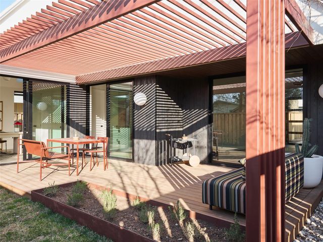 1000 Gullett ST 2, Austin, TX 78702