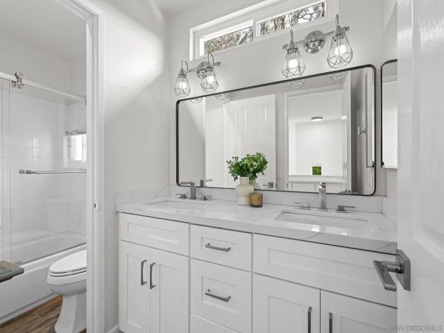 4906 Corte Playa de Castilla, San Diego, CA 92124