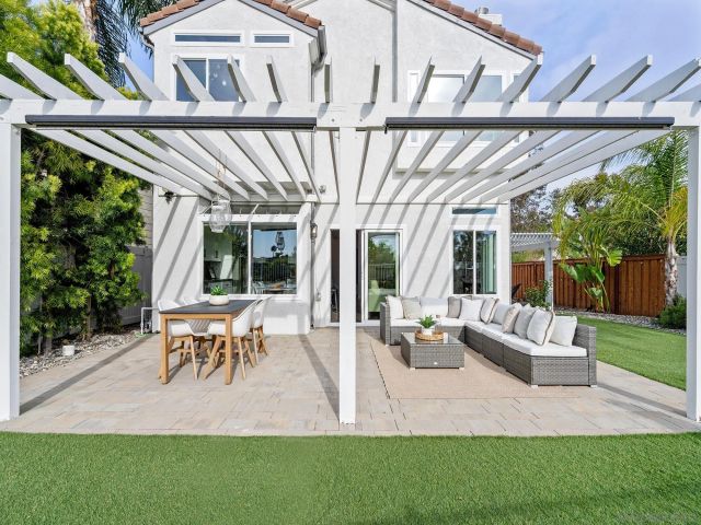 4906 Corte Playa de Castilla, San Diego, CA 92124