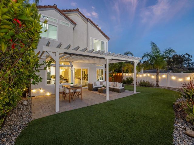 4906 Corte Playa de Castilla, San Diego, CA 92124