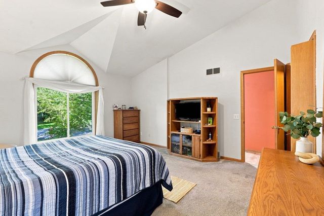 893 Chalfont Drive, Sun Prairie, WI 53590