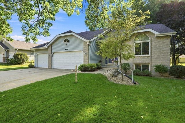 893 Chalfont Drive, Sun Prairie, WI 53590