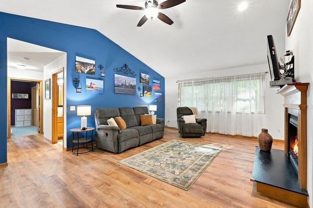 893 Chalfont Drive, Sun Prairie, WI 53590