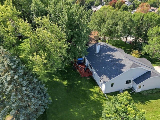 893 Chalfont Drive, Sun Prairie, WI 53590