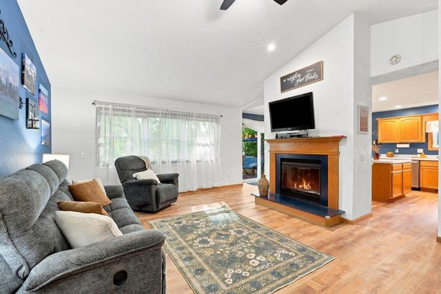 893 Chalfont Drive, Sun Prairie, WI 53590