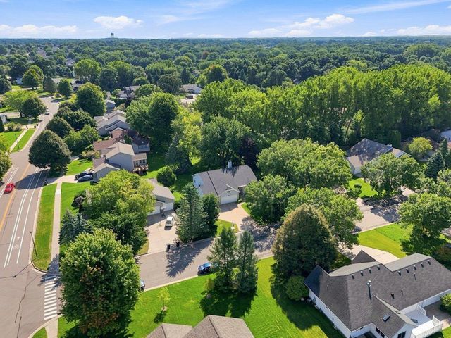 893 Chalfont Drive, Sun Prairie, WI 53590