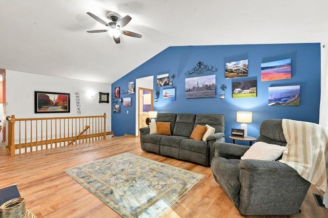 893 Chalfont Drive, Sun Prairie, WI 53590