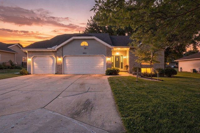893 Chalfont Drive, Sun Prairie, WI 53590