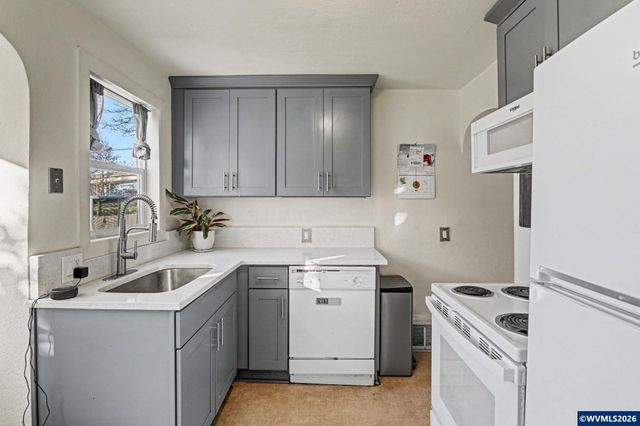 1330 Lee St SE, Salem, OR 97302