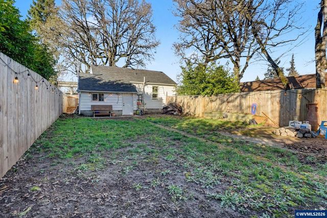 1330 Lee St SE, Salem, OR 97302