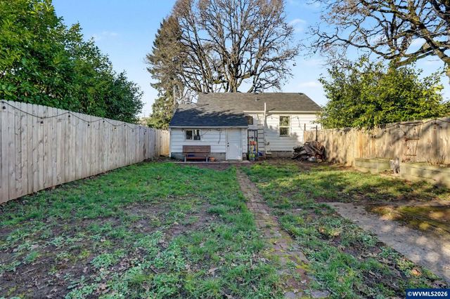 1330 Lee St SE, Salem, OR 97302