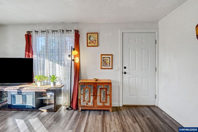 1330 Lee St SE, Salem, OR 97302