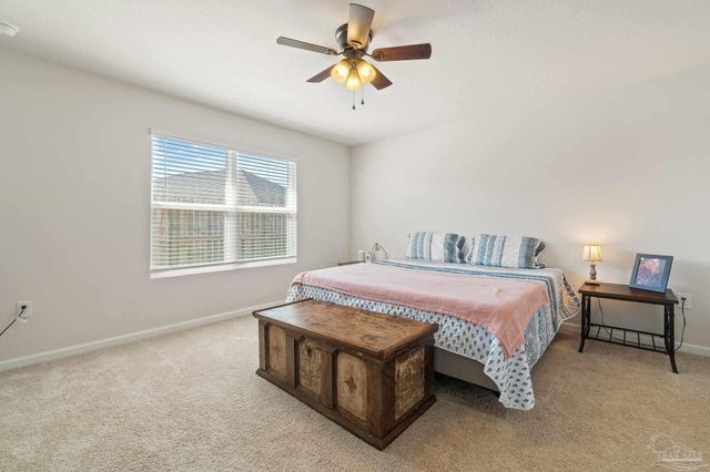 5252 Peach Dr, Pace, FL 32571