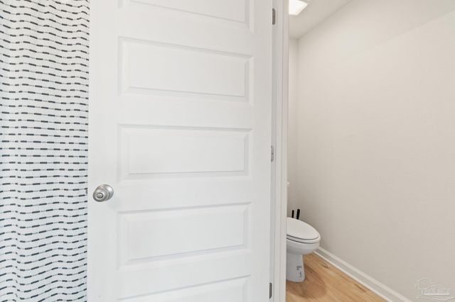 5252 Peach Dr, Pace, FL 32571