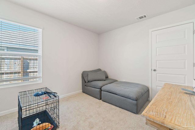 5252 Peach Dr, Pace, FL 32571